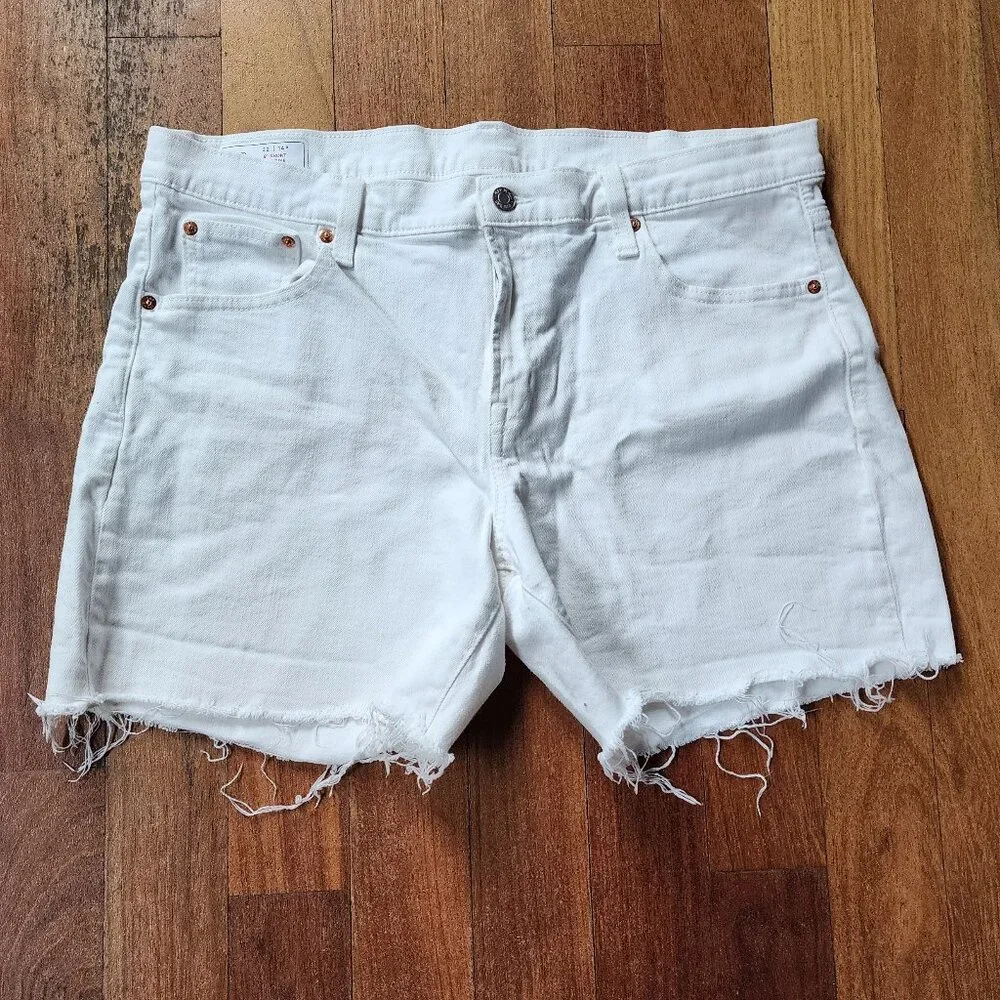 GAP White Denim 5